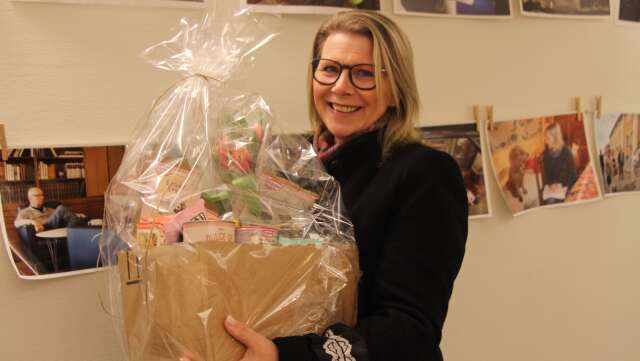 Lola Gustafsson vann fjolårets läsartävling som gick ut på att skapa en julbakbok. 