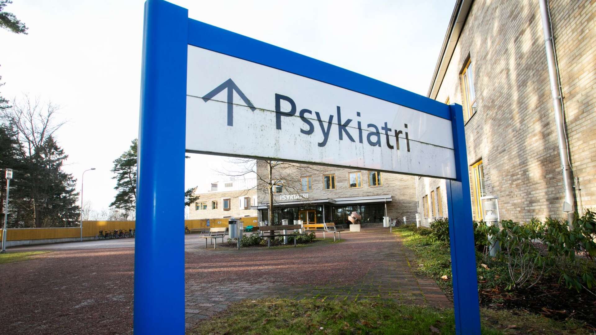 En person på ungdomshemmet Klarälvsgården flyttades tre gånger till sin hemregion från psykiatrin i Värmland – felaktigt.