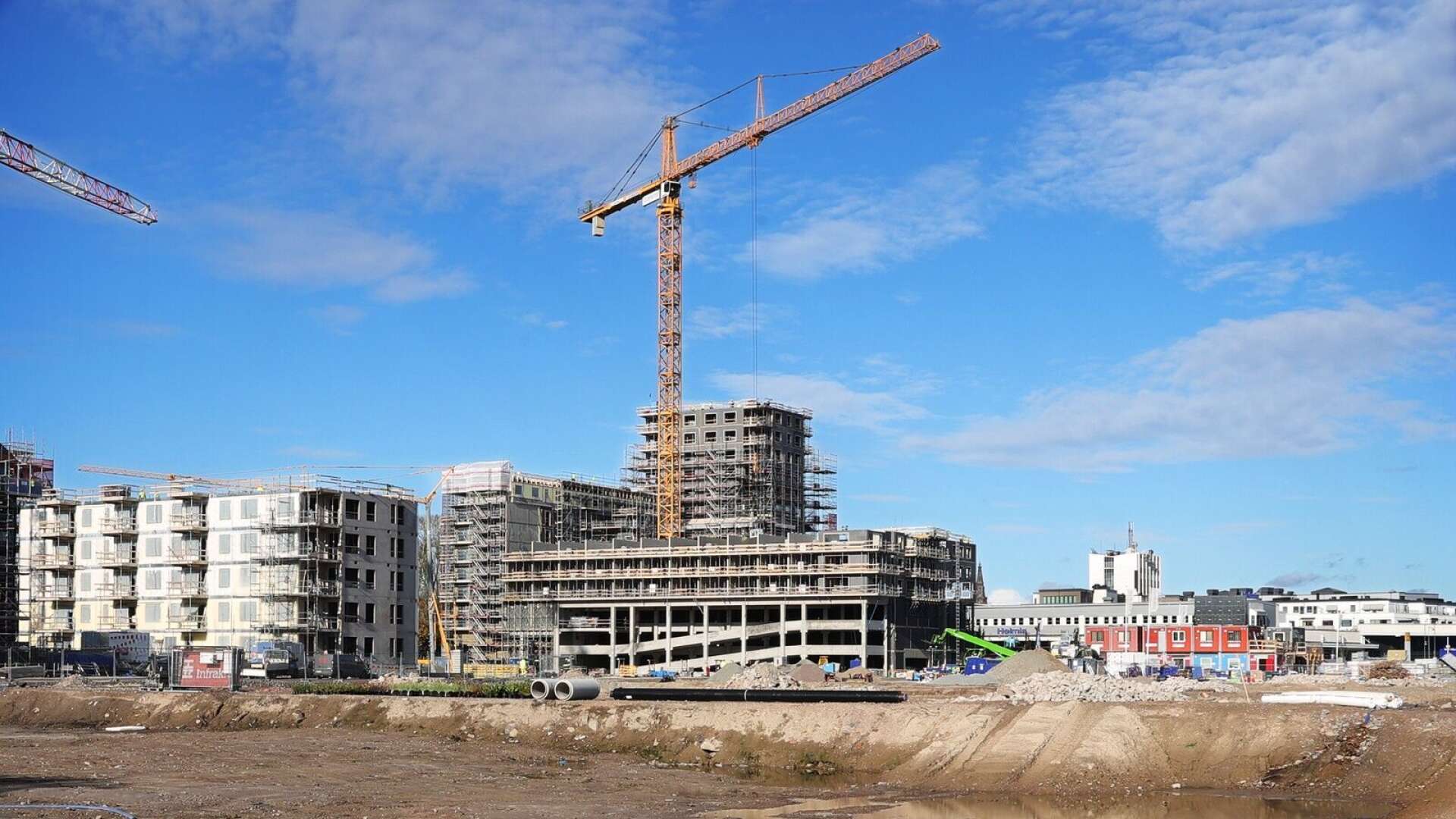 Byggtakten minskar inte i Karlstad och det finns inget som tyder på en avmattning under 2022.