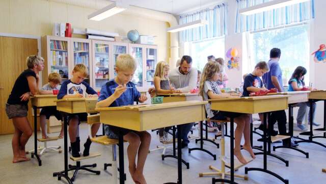Antalet behöriga lärare i Åmåls grundskolor sjunker. Bilden är tagen i ett annat sammanhang. 