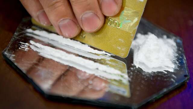 En Mariestadsbo i 65-årsåldern har fällts för rattfylleri efter test hittade spår av kokain.