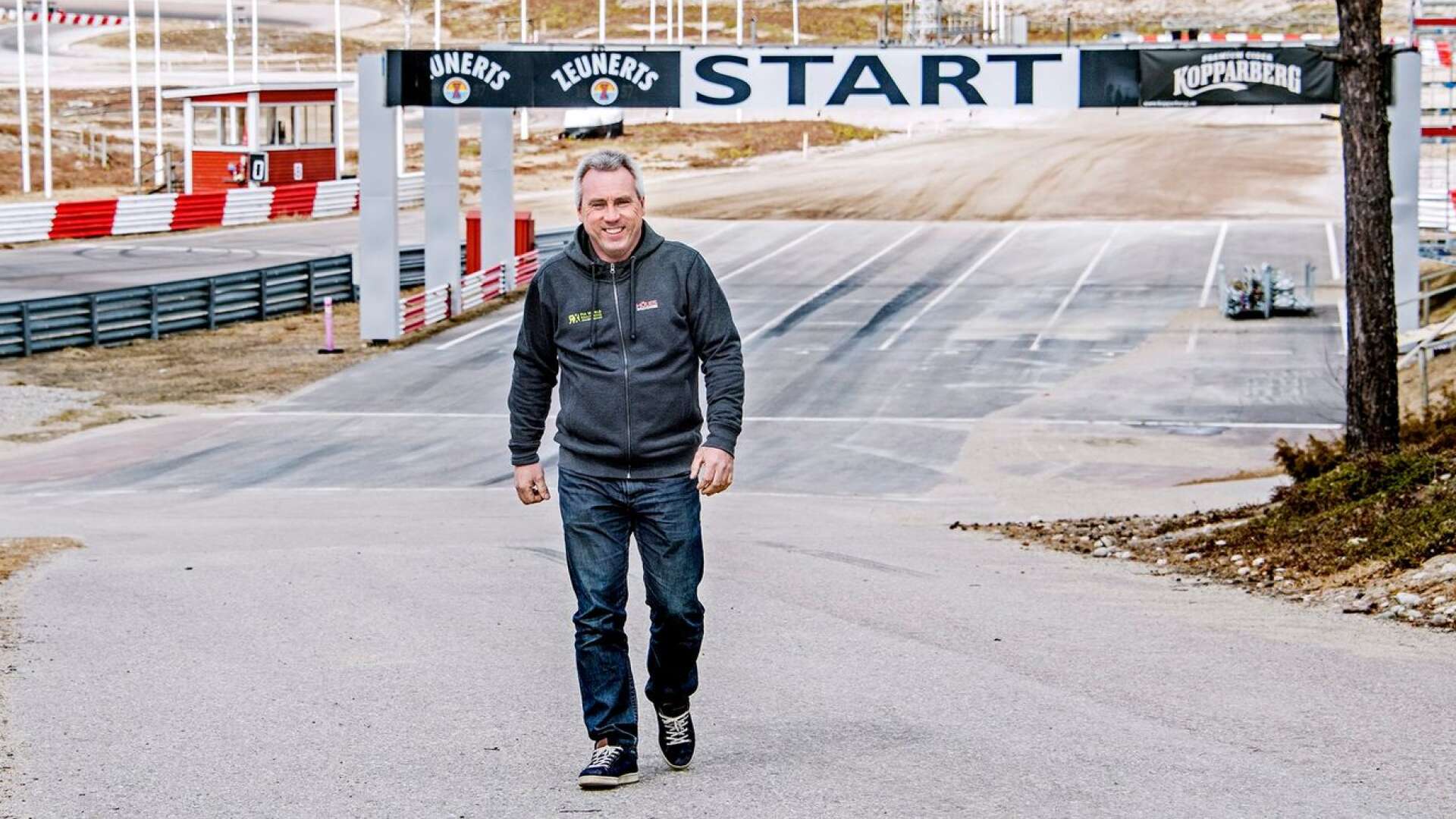 Morgan Östlund, GM för VM-tävlingen i Höljes, är förvånad över att promotorn IMG enligt uppgifter väljer att lämna VM och EM i rallycross. 