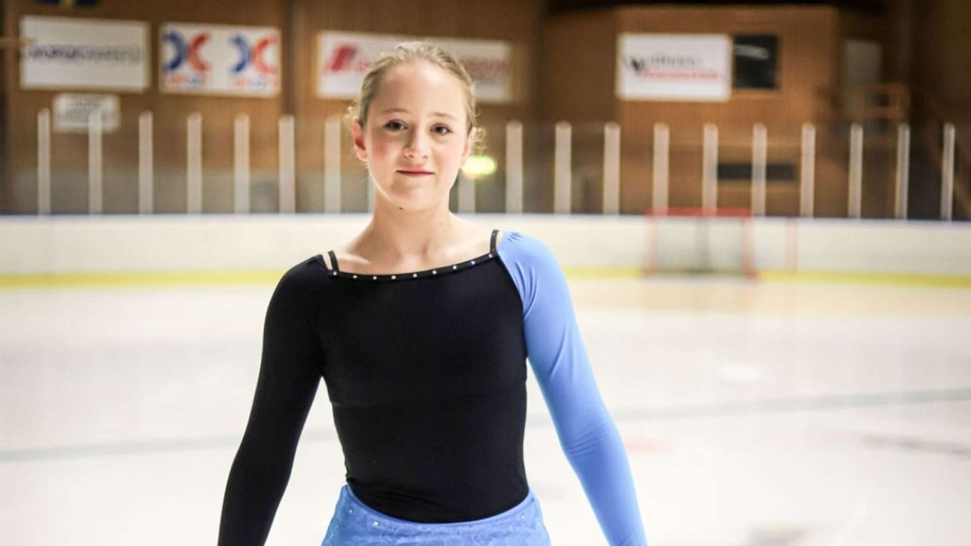 13-årige Hanna Skogh är en av tre Åmålstjejer i Säffle Konståkningsklubb. Övriga har inte börjat tävla än. 