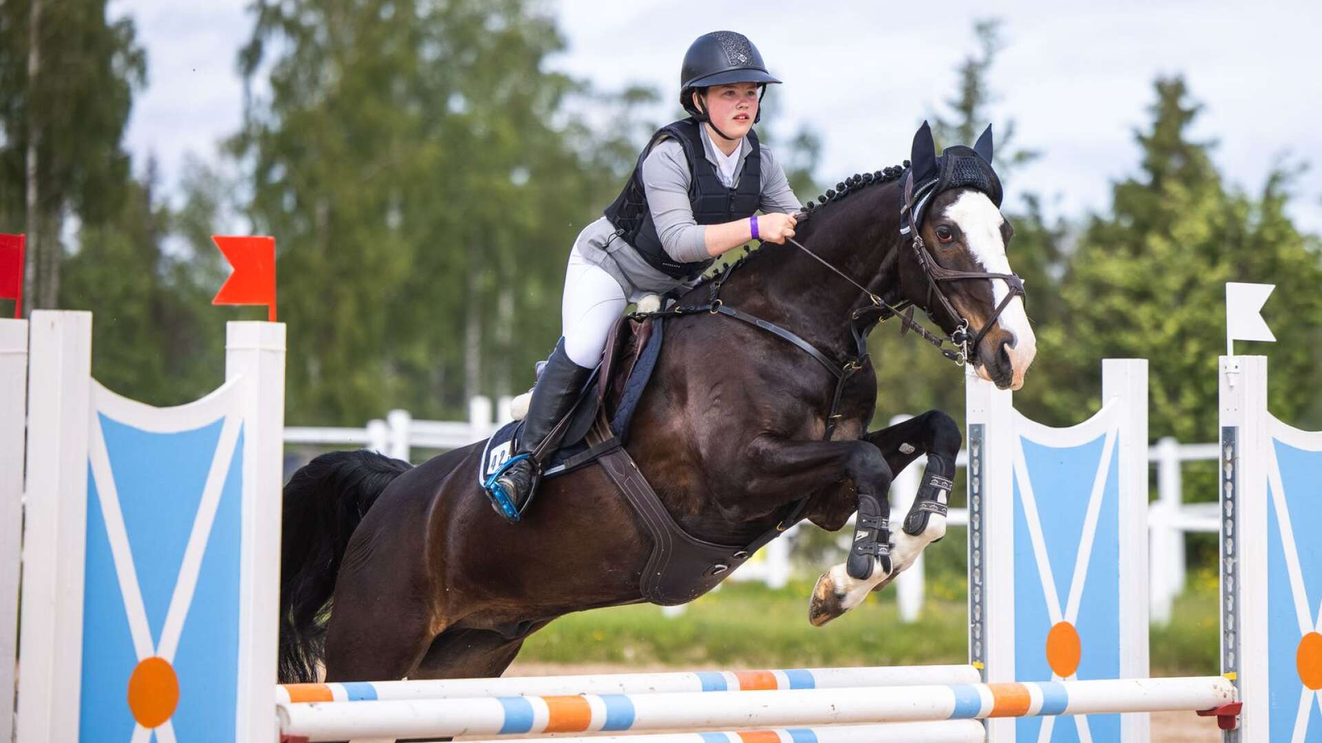 Hemmaryttaren Tindra Hallberg visar fin form under Wermland Equestrian Games.