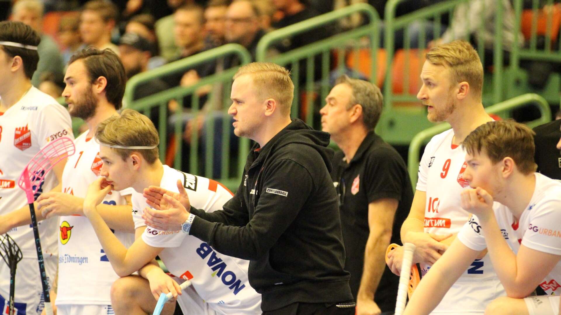 Lockeruds tränare Jesper Myrlund pushade på sina spelare, men det blev ett bistert slut på playoffspelet.
