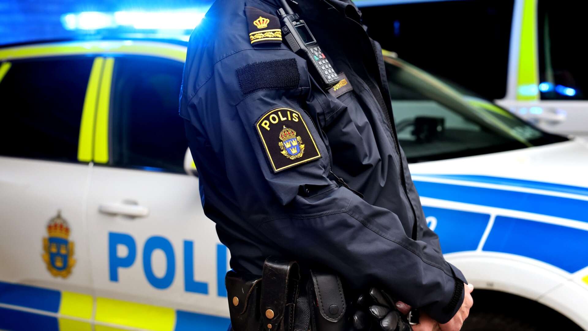 Två unga män greps under natten i Karlskoga.