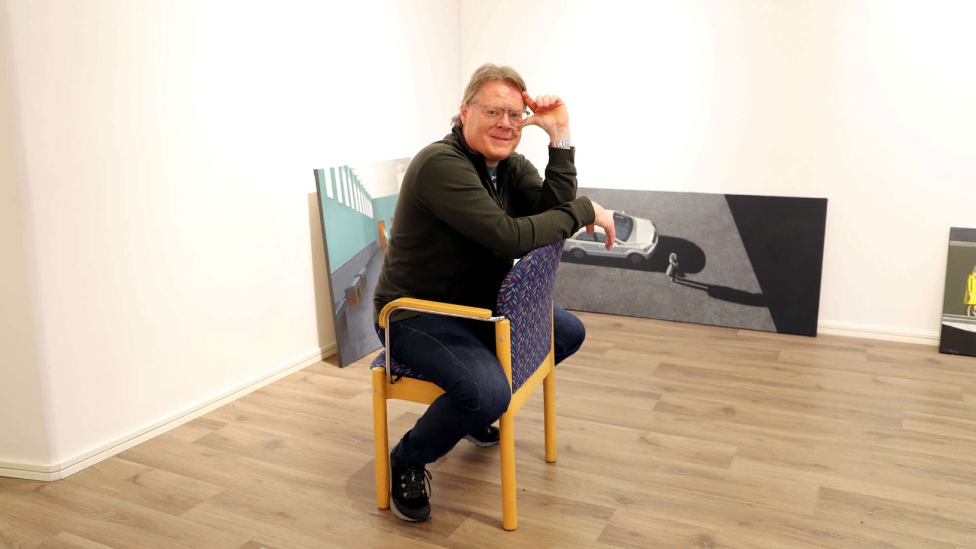 Karlstadskonstnären ställer ut på Konst i Karlstad efter ett rörigt år med både sorg och succé