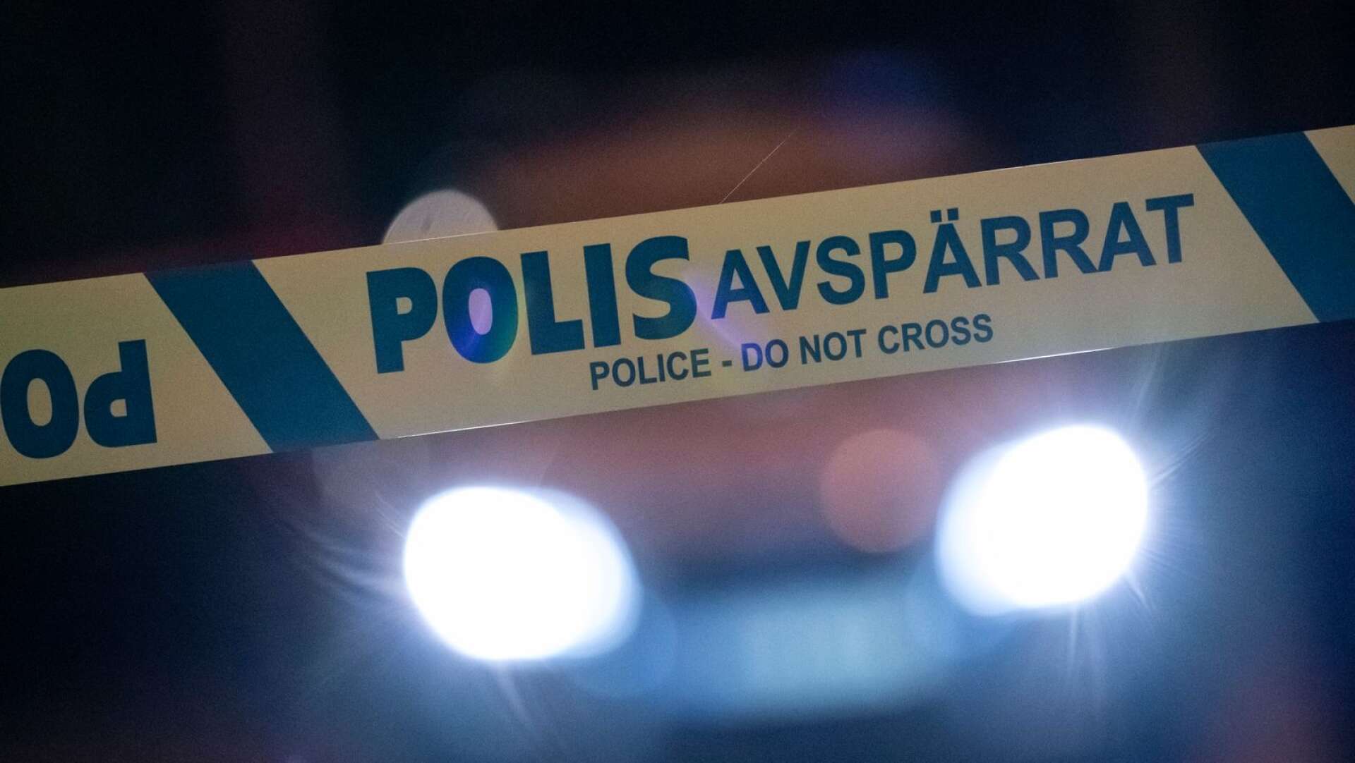 En man som var okontaktbar hittades i ett dike i Högsäter på tisdagskvällen.