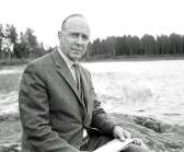 Den stora eldsjälen bakom idén att göra Duse till ett fritidsområde med både camping och barnbadvik var Olle Bäckström. 1966 fick han se en del av idén bli verklighet när campingen öppnades. 