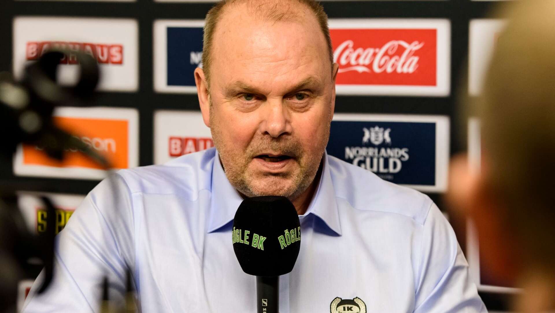 Per-Erik Johnsson har blivit informerad om Mikael Adamssons krönika, här kommenterar han NWT:s fotbollsexperts idé.