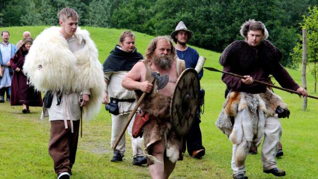 Det kommer att dyka upp vikingar under familjedagen i Vikingacanter.