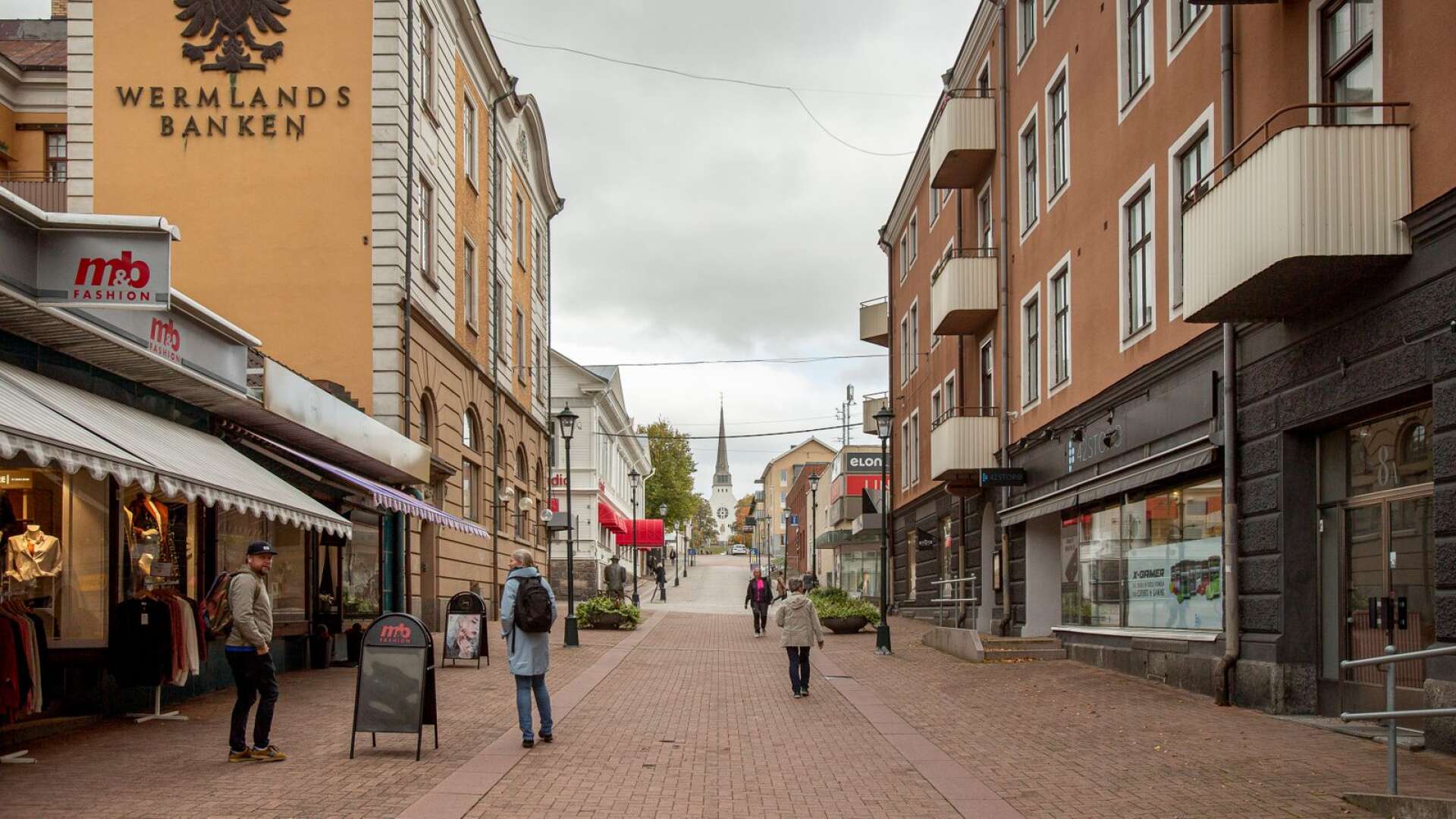 Arvika centrum, inte lika hårt drabbat av butiksdöd som Karlstads centrum. 