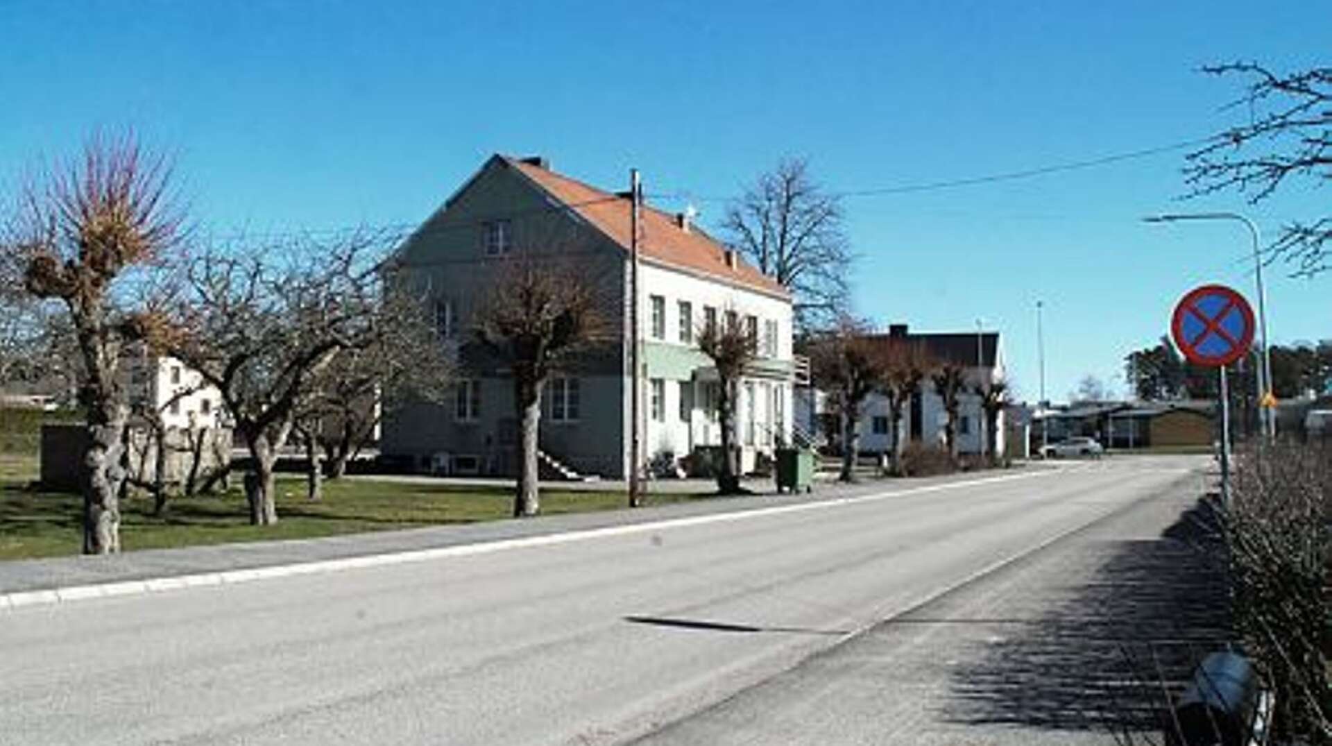 Nord-Syd kan fortsätta hyra gröna villan efter ett avtal med Grästorps kommun.