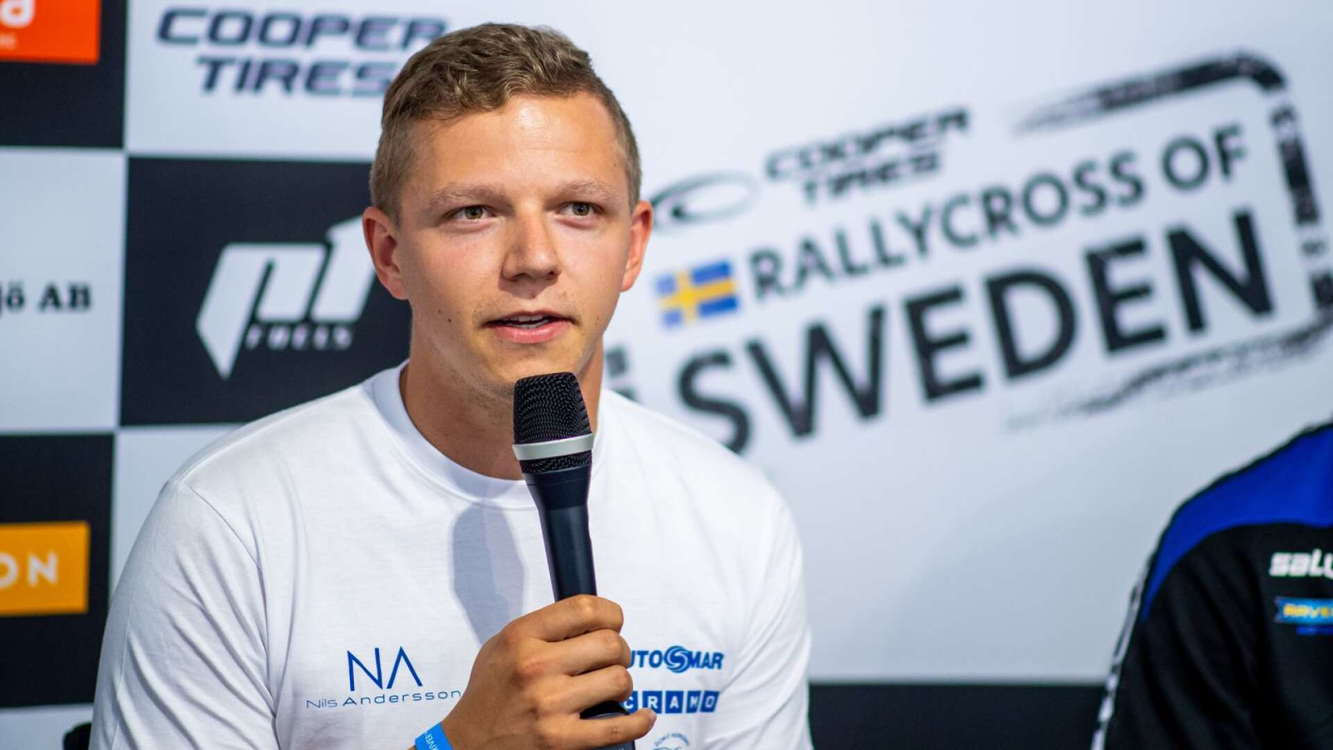 Nils Andersson ligger tvåa i RX2e-mästerskapet inför den andra deltävlingen i Norge nu till helgen.