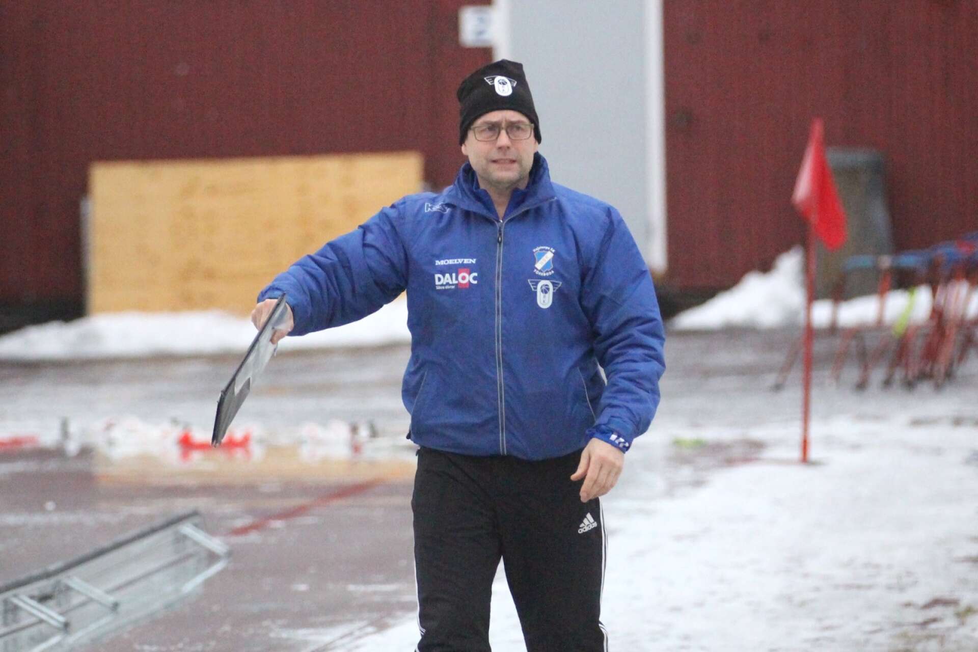 Tränare Tomas Andersson hoppas på en bra söndag på Otterstrand. (ARKIVBILD)