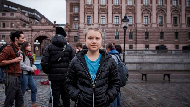 Klimataktivisten Greta Thunberg står bakom ”Klimatboken” som släpptes i november i år.