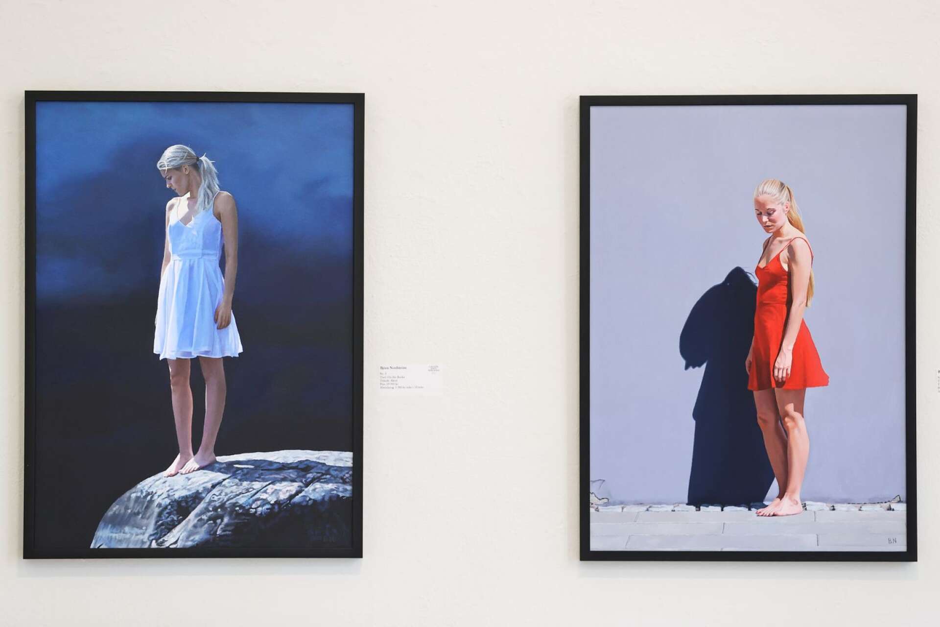 Björn Nordström vill måla kvinnor med naturlighet och tidlöshet, utan poserande eller stajlade idealversioner. Bilderna har ofta något melankoliskt över sig.