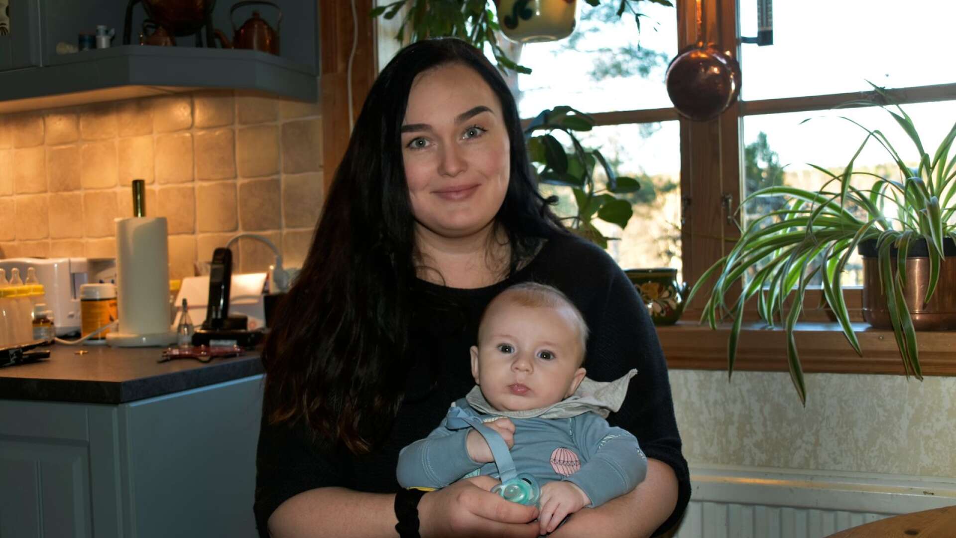 Resan har varit både krokig och mödosam men Mirja Arnesson nådde till sist sitt livs mål: att bli mamma. Att göra det som ensamstående har inte varit lätt, men nu när sonen Elliot är här har det varit värt allt.