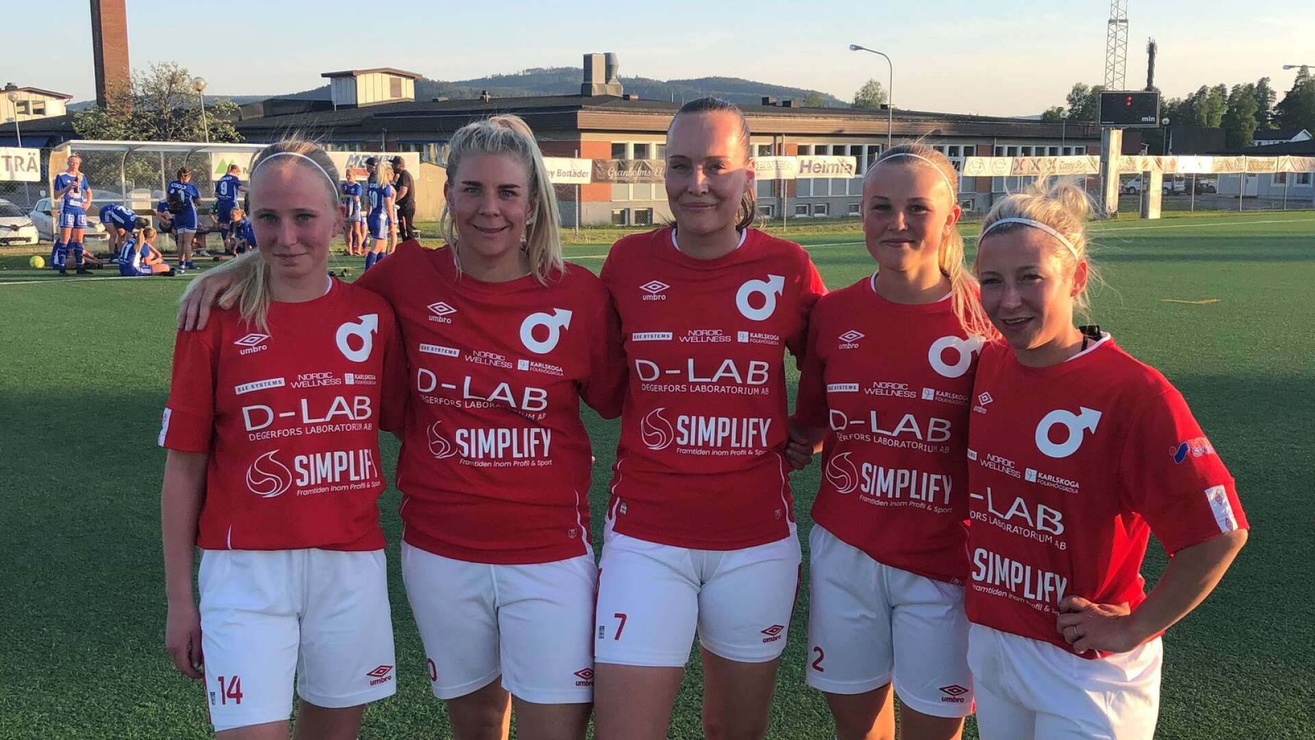 Jamie Tiuraniemi, Emma Tryggvesson, Emilia Dahlström, Ida Mattsson och Jessica Axelsson gjorde målen i segermatchen. 