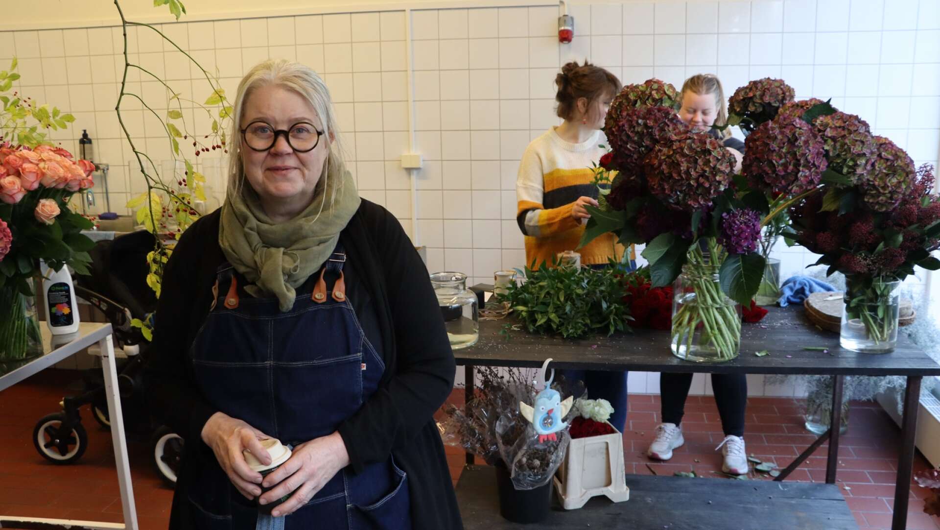 Marie Lennartsson, Hjo blomster, i nya lokalen på Långgatan. 