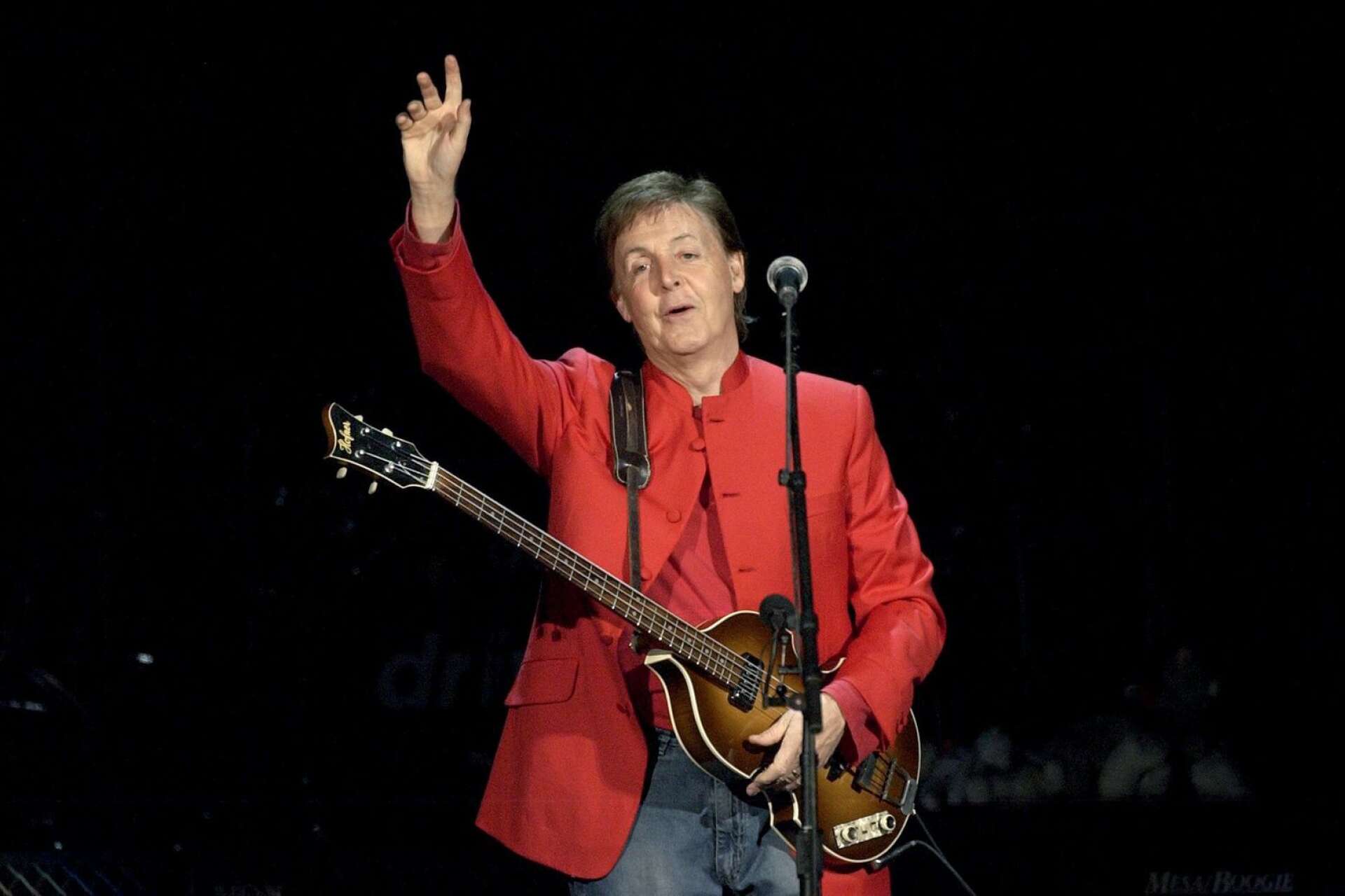 Paul McCartney på Globen i Stockholm den 4 maj 2003. 