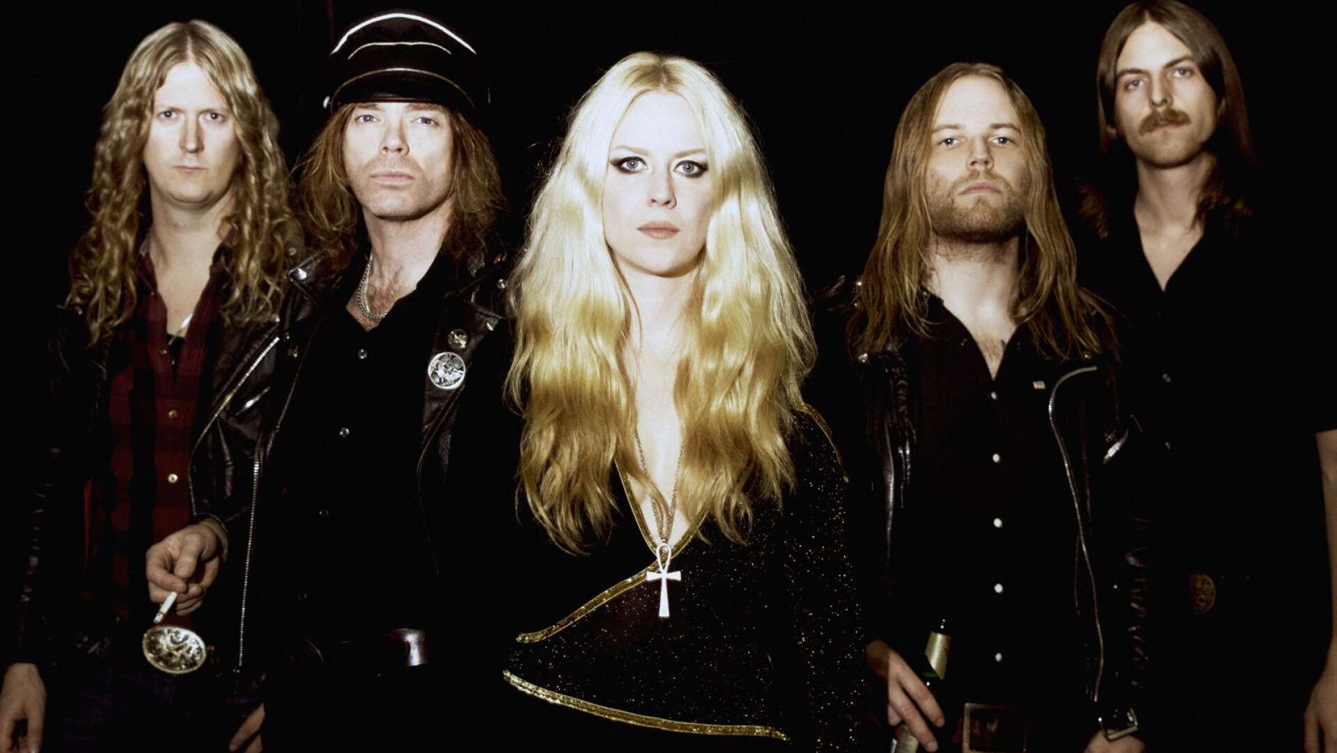LUCIFER. Nicke Andersson och Johanna Sadonis, tvåa och trea från vänster, låter sig influeras av Fleetwood Mac och Black Sabbath.