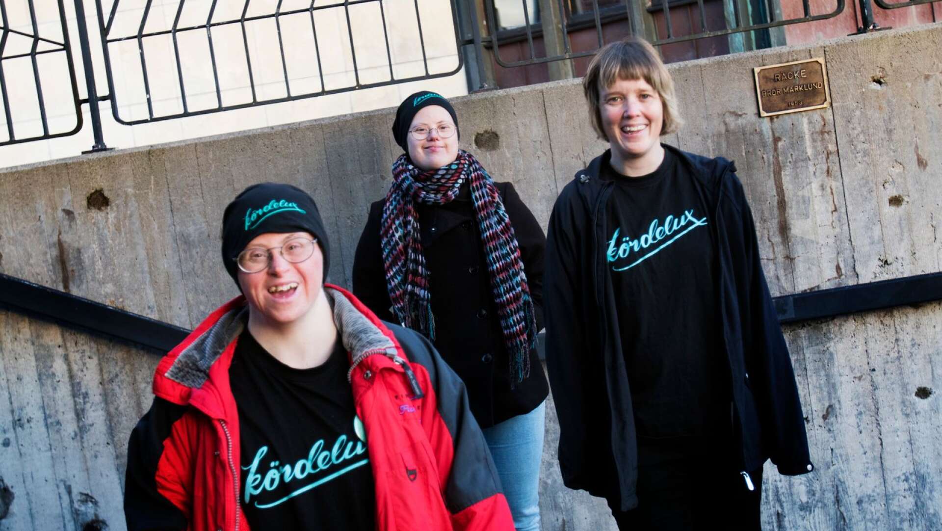 Karin Brenander, Micaela Bonnerstig och Maria Eriksson är tre av medlemmarna i Kördelux som nu kommer att kunna slutföra filmprojektet. (Arkivbild)