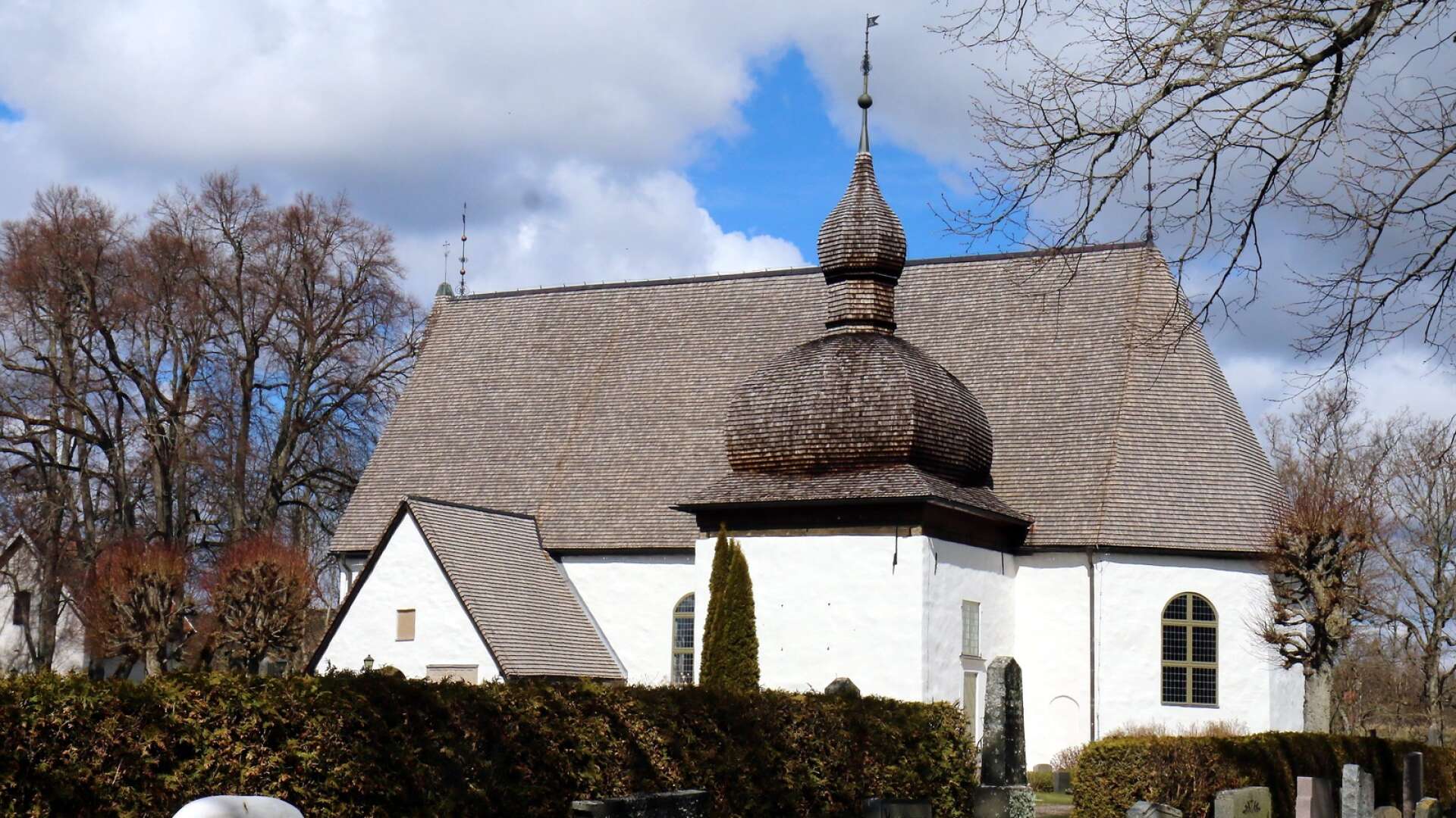 Norra Fågelås kyrka ska klimatanpassas och stiftet bidrar med 2,2 miljoner kronor.