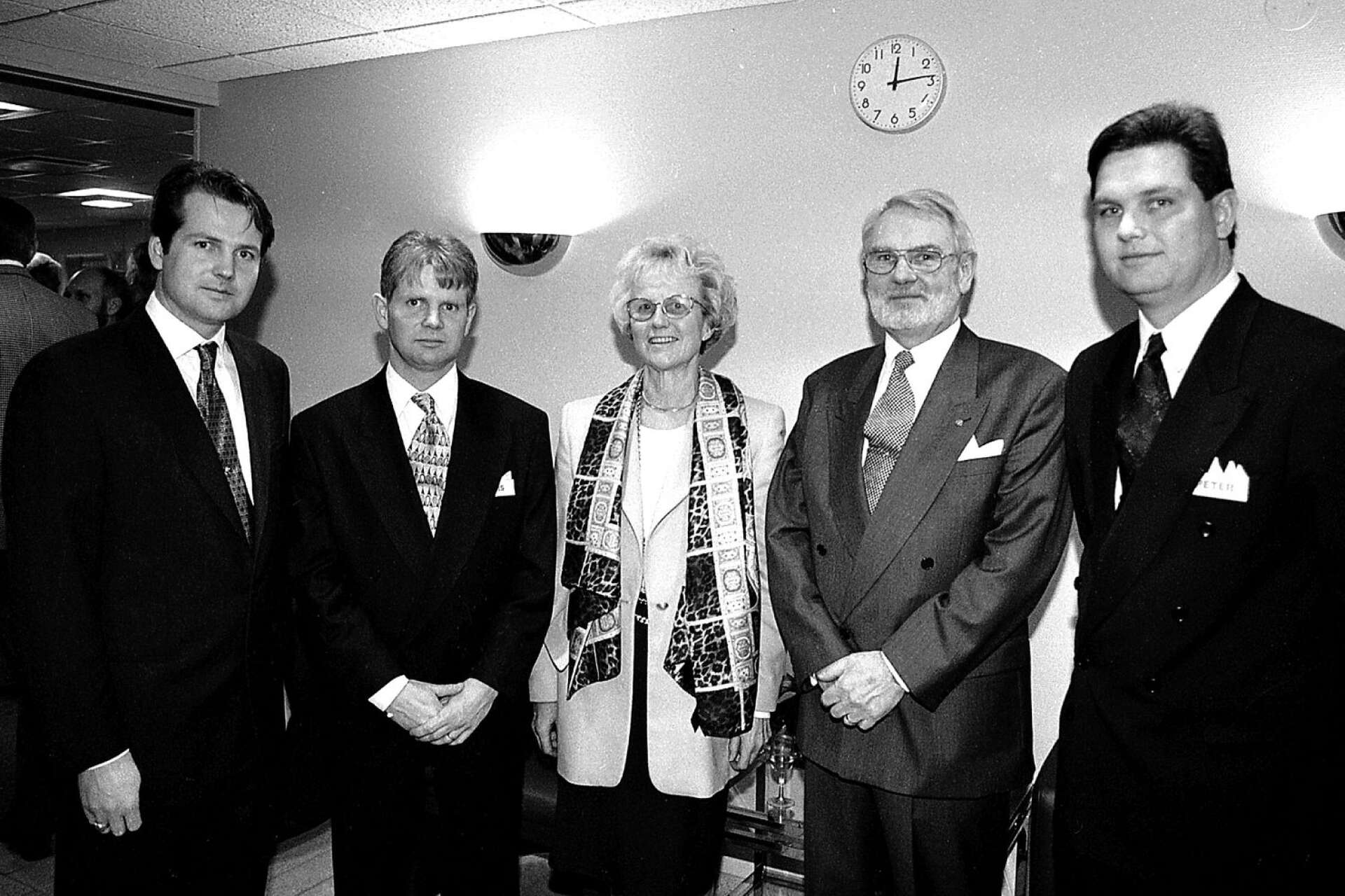 Vivi-Ann och Ulf Hägg tillsammans med sönerna Peter, Lars och Jan i samband med företagets 50-årsfirande.