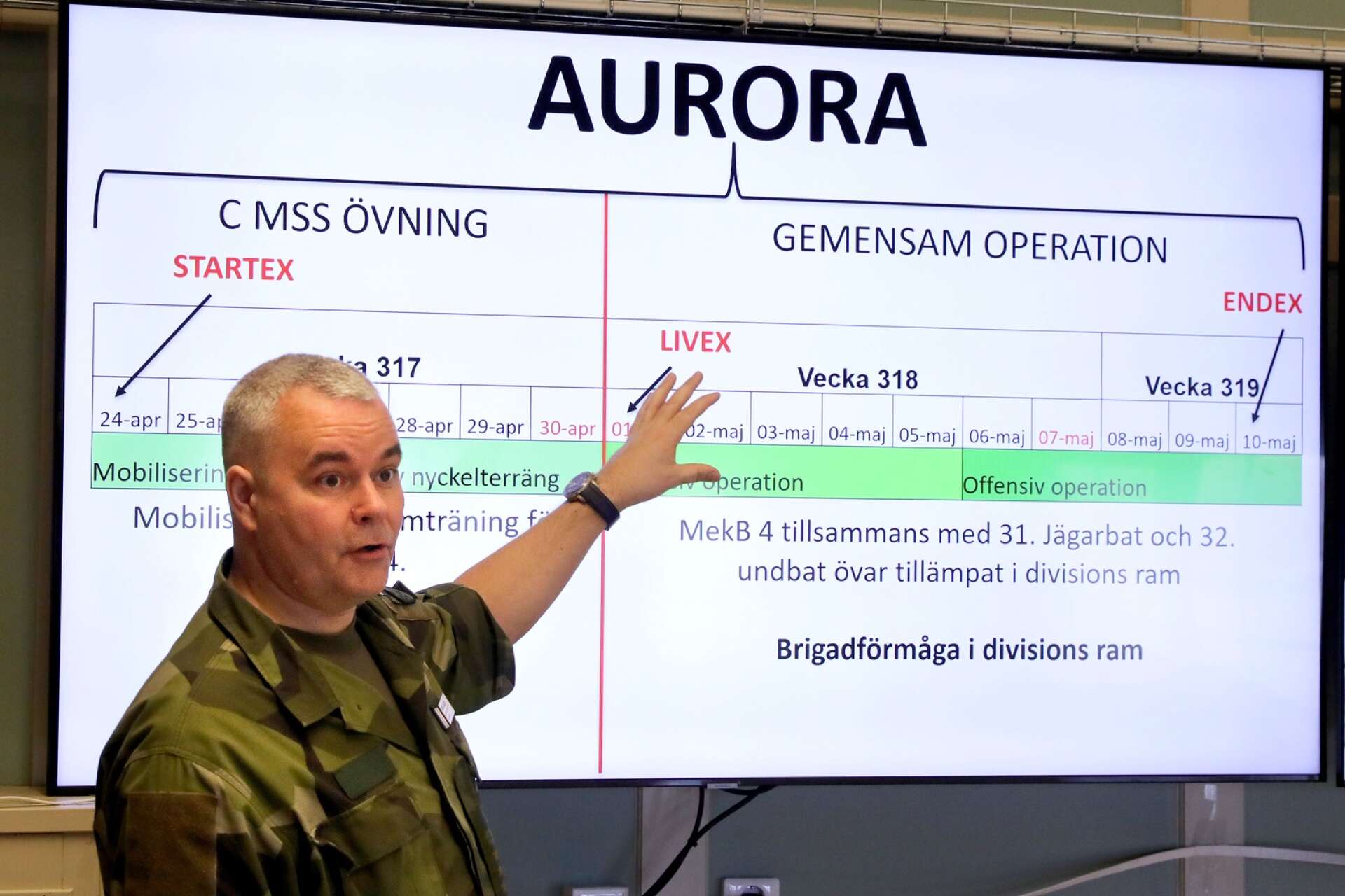 ”Övningen pågår i Skövdetrakten huvudsakligen under den sista veckan i april, sedan fortsätter den söderut” säger Skaraborgsbrigadens chef Michael Carlén. 