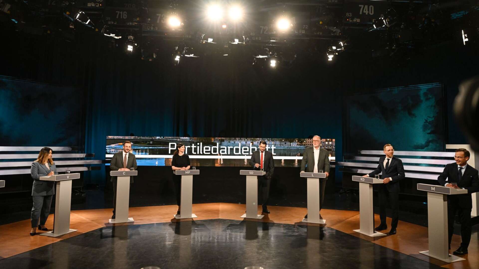 Direktsänd partiledardebatt i SVT:s ”Agenda” i maj. I veckan kom resultatet av en ny opinionsundersökning i väljarkåren.