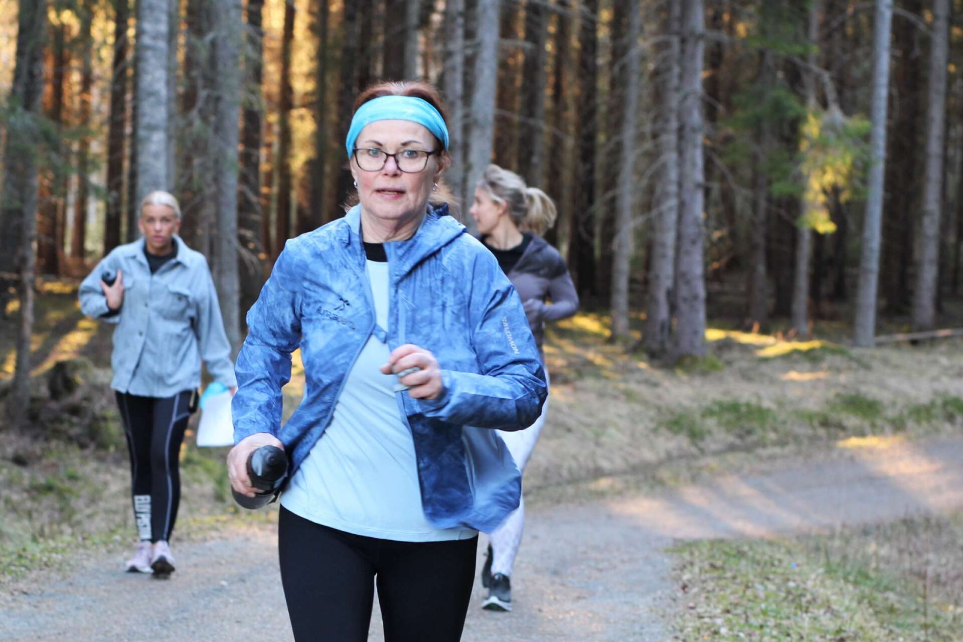 Eva-Lotta Lundgren joggar ner efter dagens pass. 