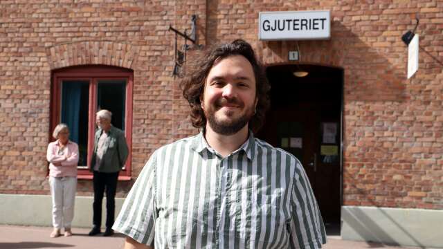 Emil Andersson är föreståndare på Gjuteriet, ett aktivt kulturhus på Verkstadsgatan i Karlstad.
