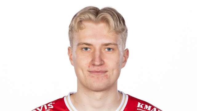 Alexander Hedén Lindskog hoppade in i Degerfors IF:s backlinje i söndagens förlustmatch borta mot Djurgårdens IF.