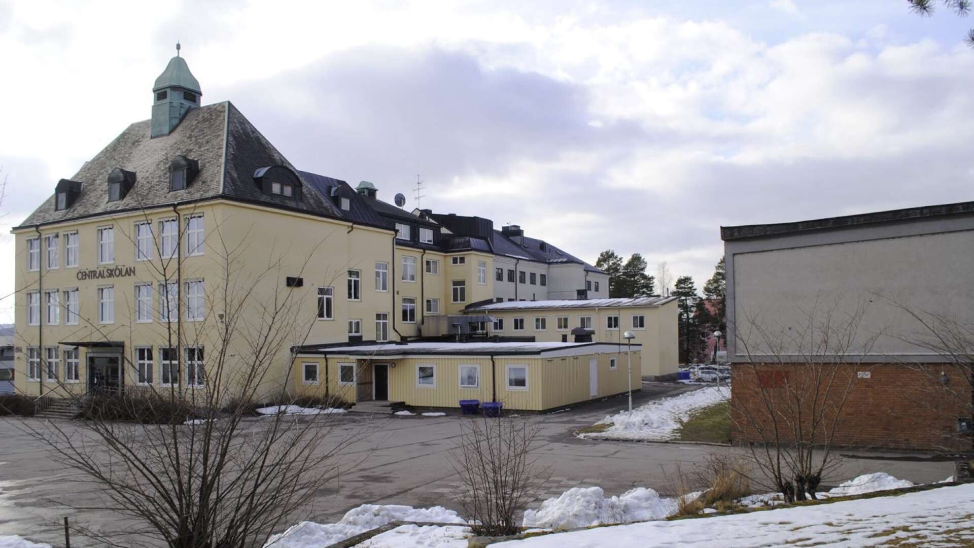 Efter påsklovet är det ytterligare två veckor med delvis distansundervisning som gäller för eleverna på bland annat Centralskolan i Arvika.