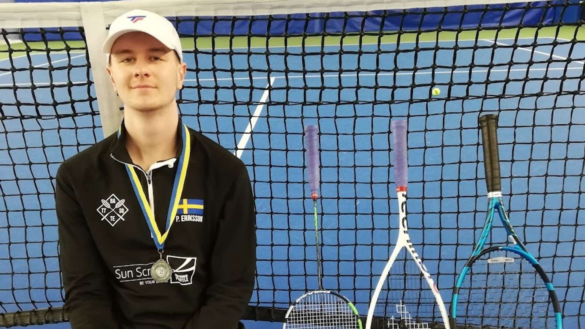 Petrus Eriksson tog SM-silver i C-klassen på SM i racketlon som avgjordes nyligen.