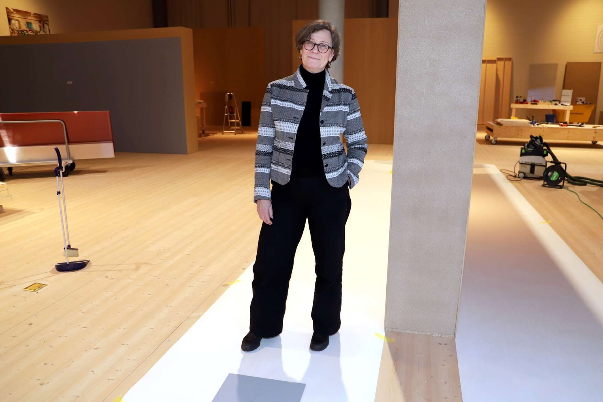 En ny utställning byggs upp på Värmlands museum. I februari kan Karin Åberg Waern, utställningschef på Värmlands museum, hälsa välkommen till en stor utställning om modernisten Axel Törneman.