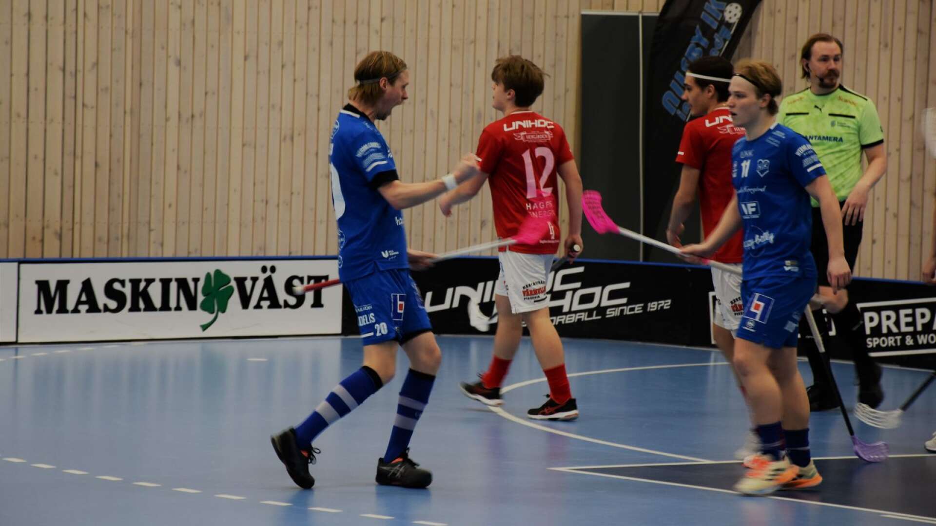 Adam Colling gjorde sex mål i Värmlandsderbyt mot Hagfors IBS.