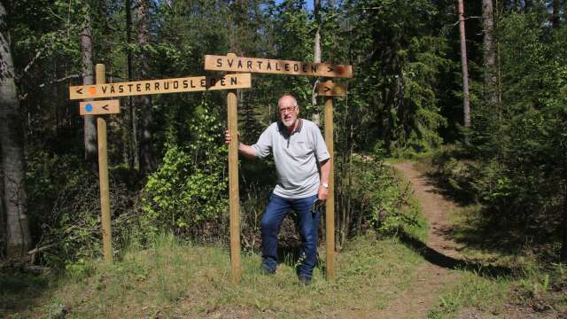 Lennart Svensson tog med FT på en tur utvalda platser utmed vandringsleden Svartåleden mellan Alstern och Grässjön.