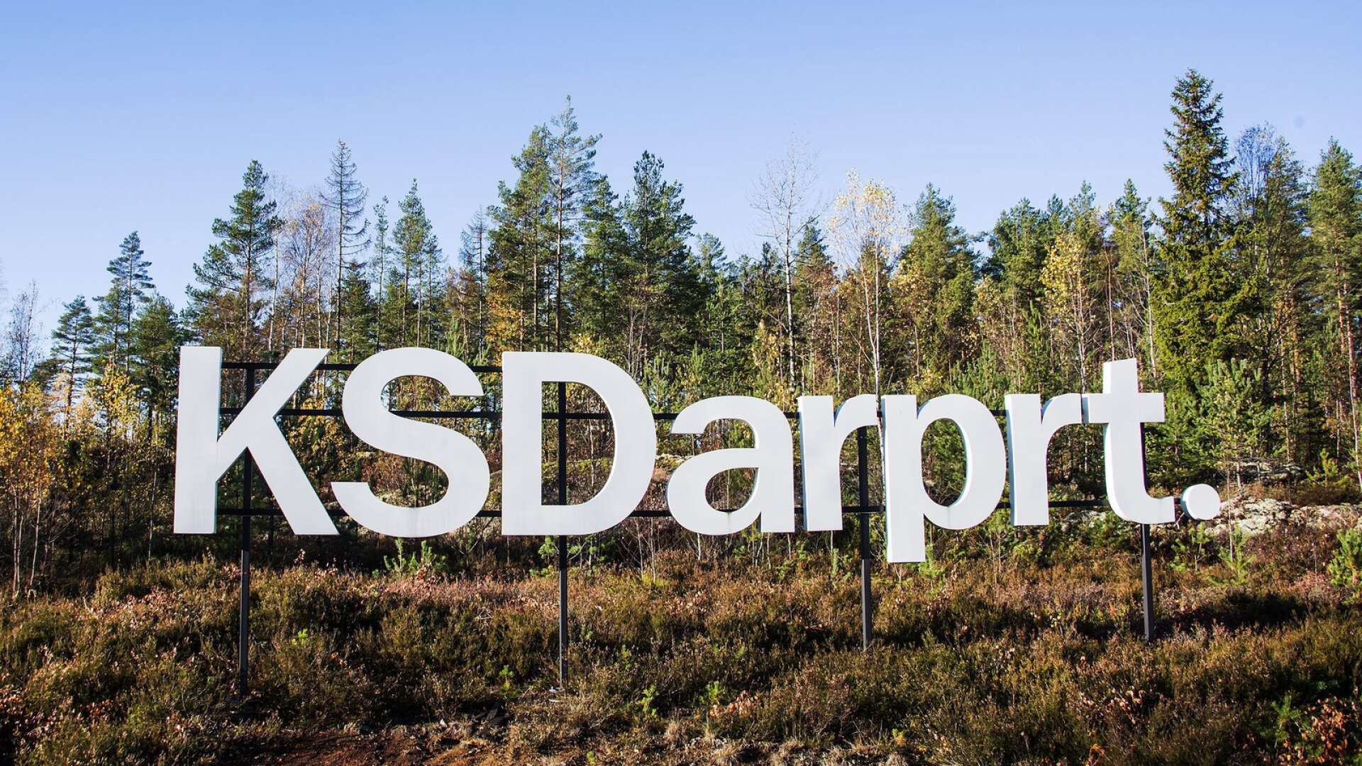 KSD airport är en regional flygplats som kämpar och detta samtidigt som det statliga Swedavia, som bland annat äger Arlanda, drar in mångmiljonvinster årligen, skriver Sara Gunnarsson.