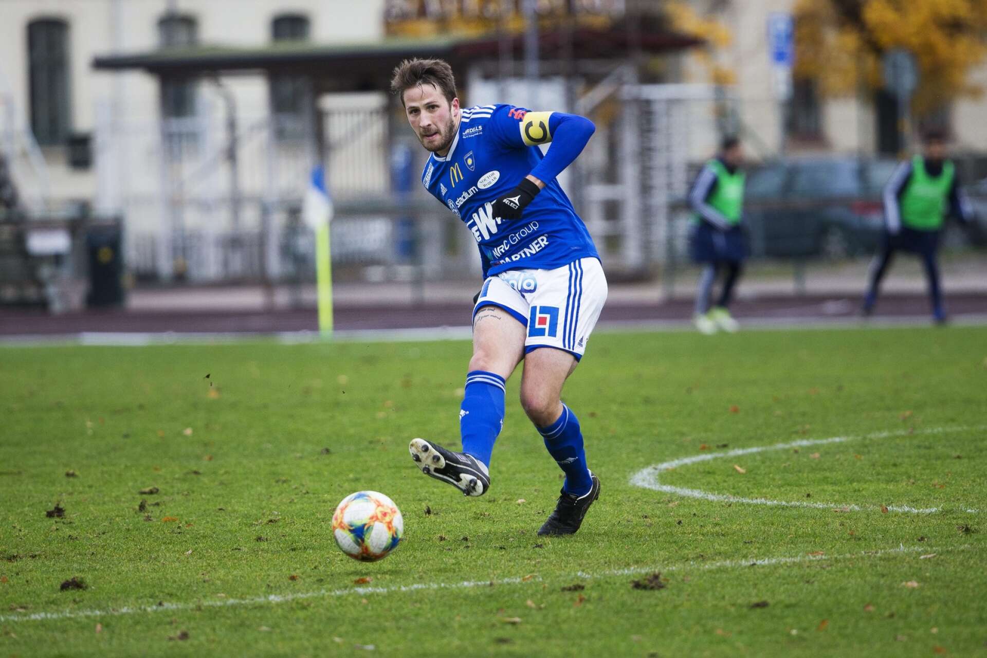 Stefan Zarkovic spelar för Karlstad Fotboll även säsongen 2022.