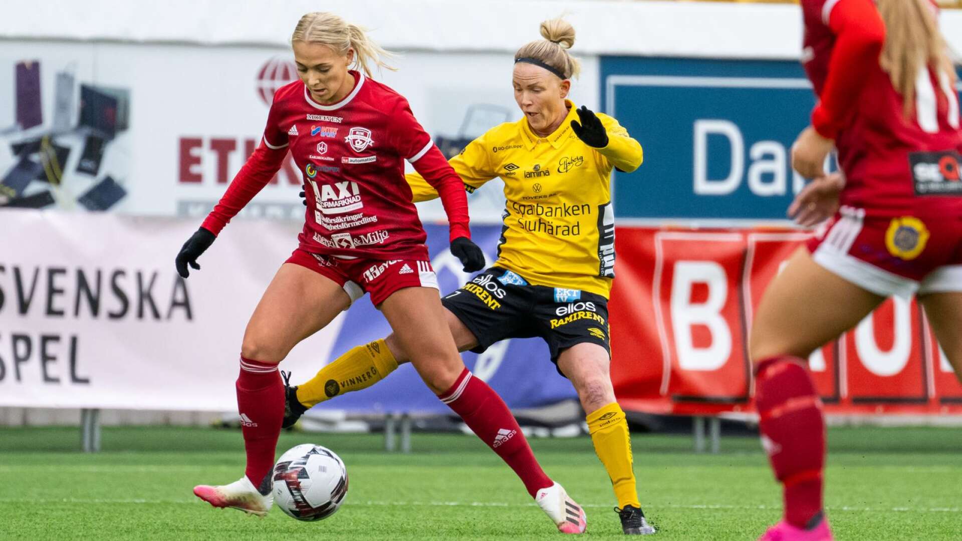 RIK Karlskogas Ida Lilja gjorde tre mål på fem gruppspelsmatcher i Hallvärmländskan och RIK är klart för finalspel. Arkivbild.