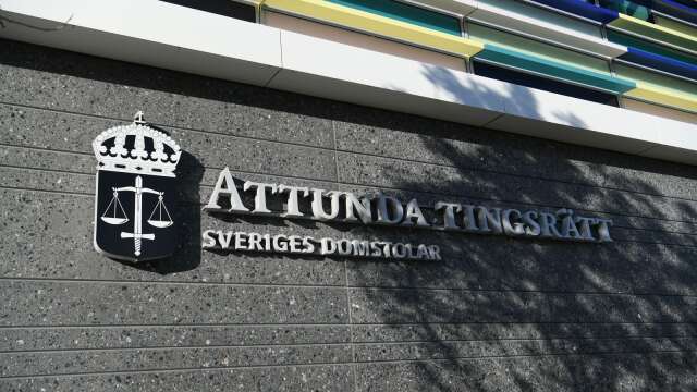 Den 45-årige mannen åtalas vid Attunda tingsrätt, bland annat för grov olovlig körning i Långserud./ARKIVBILD