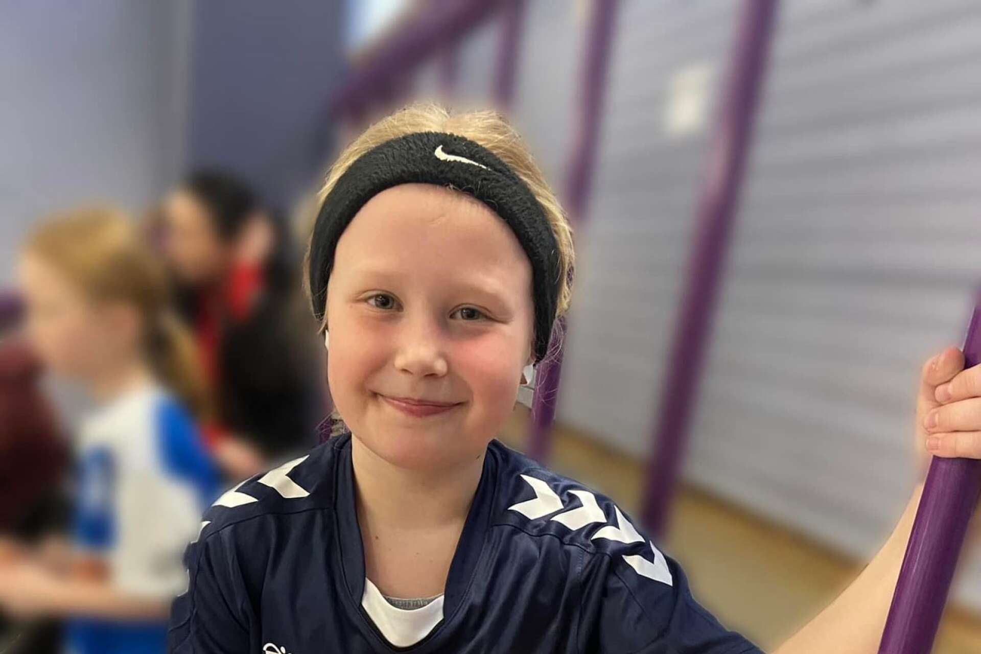 Minelle Sörensen, en av spelarna i Karlskoga HK:s lag för pojkar och flickor födda 2013.