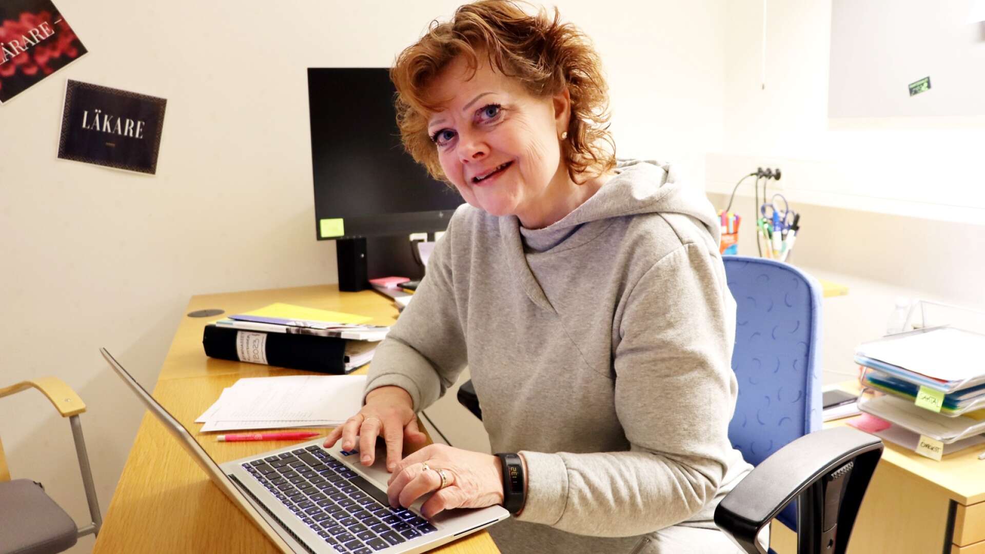 Studie- och yrkesvägledare Kristina Edvardsson Björk är mitt uppe i arbetet med att hitta praktikplatser till Hjoeleverna i årskurs 8