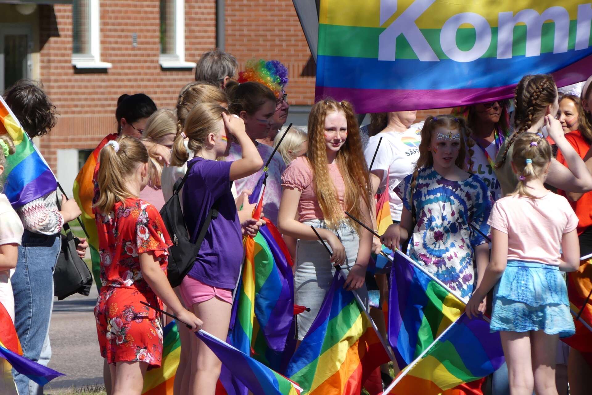 Förra årets pridefestival var stämningsfull, solig och det var mycket kärlek i luften. Något man hoppas på i år igen. (arkiv)