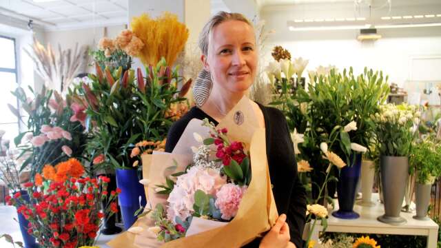Lisa Johansson på Åmåls blomsterhandel.