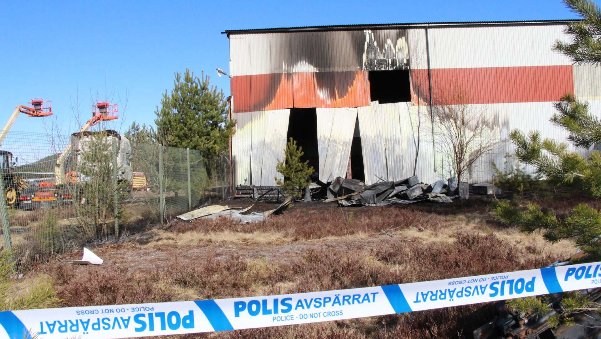 För en månad sedan utbröt en brand vid flygplatsen i Hagfors.