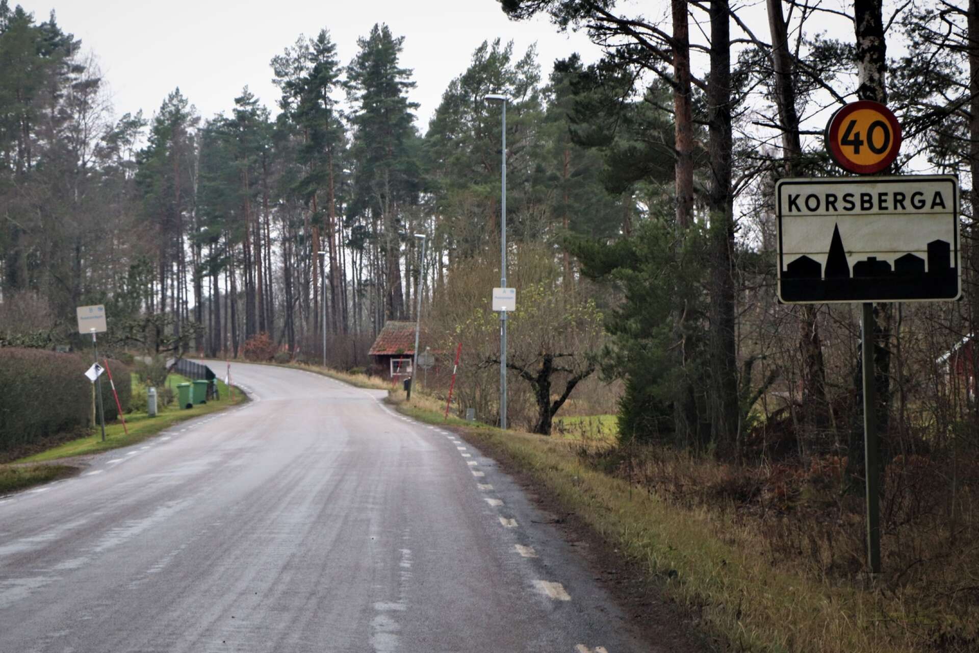 Även inne i Korsberga samhälle behövs åtgärder för att öka trafiksäkerheten för gångare och cyklister.