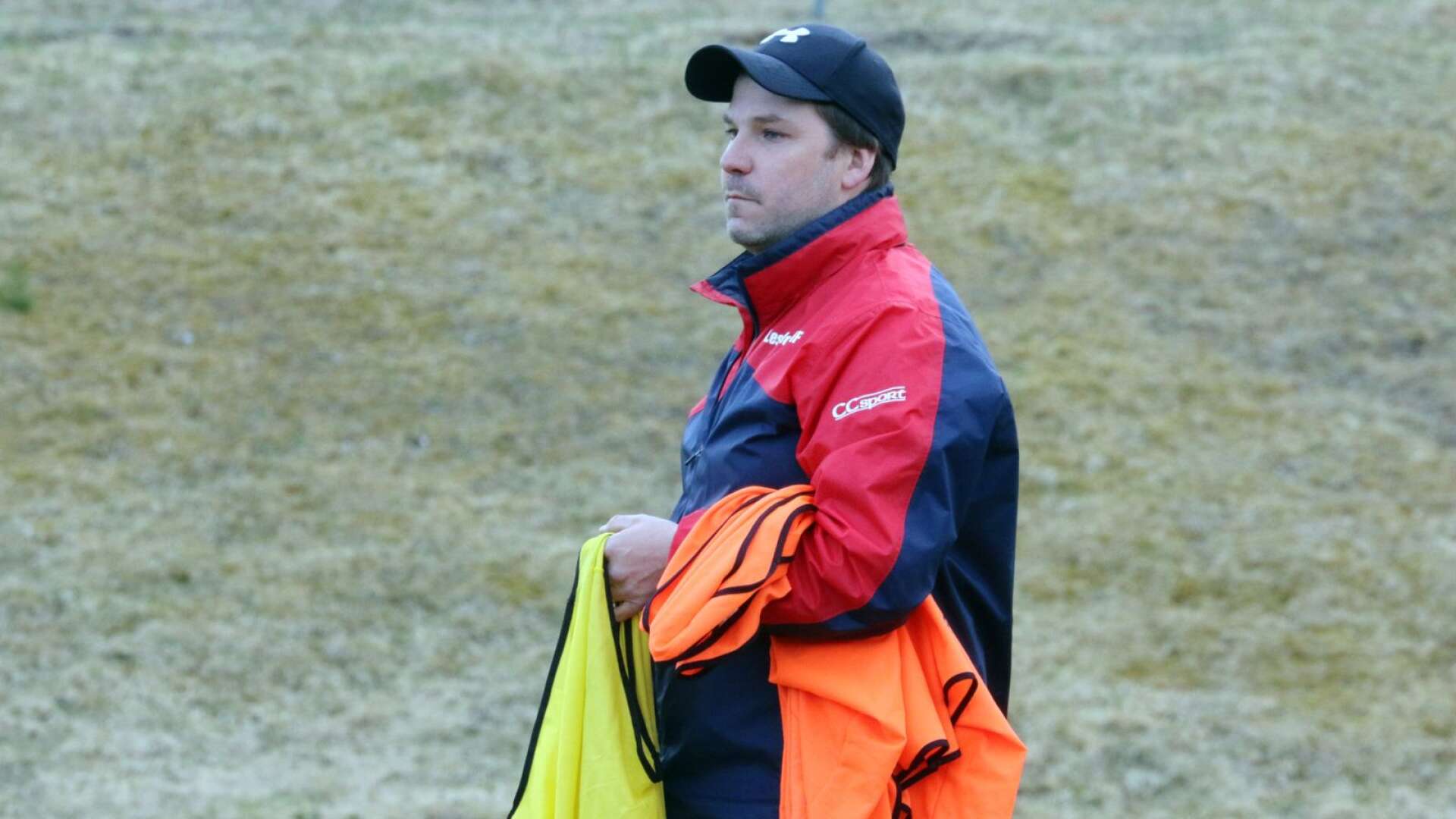 Lesjöfors tränare Johan Gjermandsen tycker att det är synd att LIF inte fick utdelning för sitt spel under matchinledningen hemma mot Edebäck/Uddeholm.
